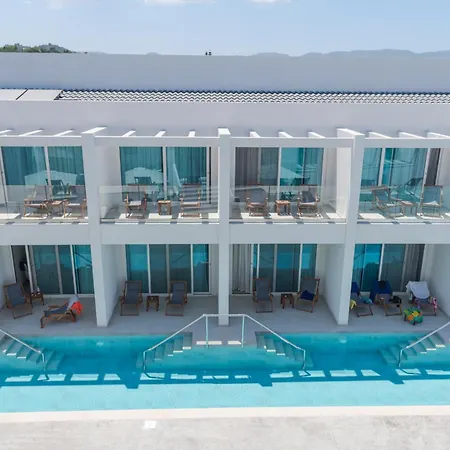 Mirage Bleu 5* Tragáki